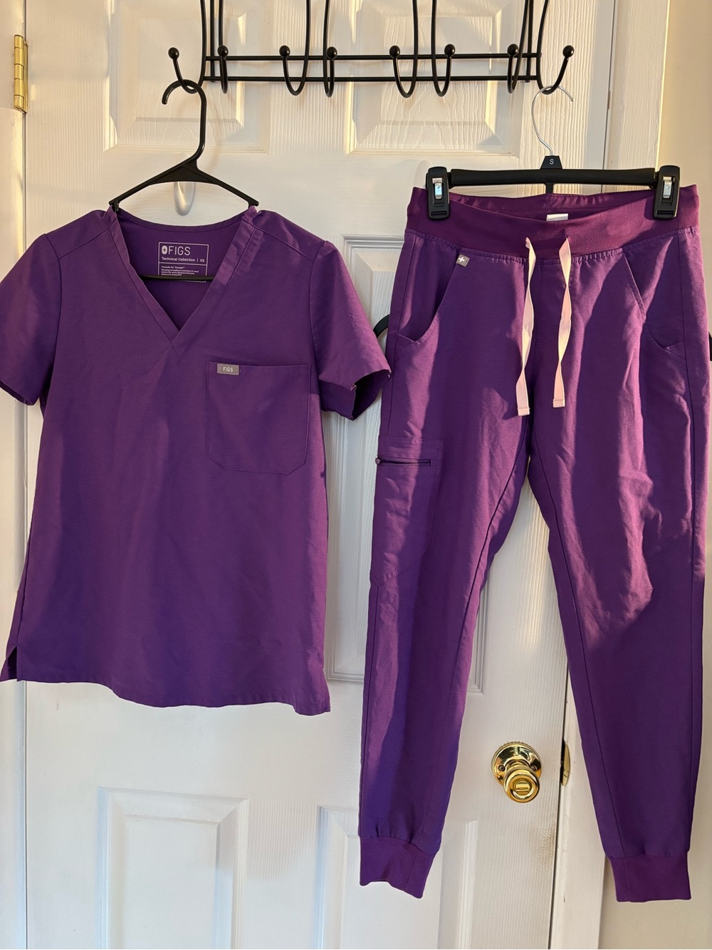 Figs Technical Collection V-Neck Scrub Top in Purple